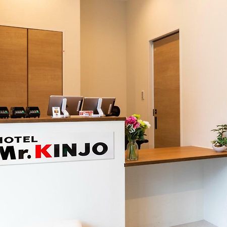 Mr.Kinjo In Naha Hotel Buitenkant foto